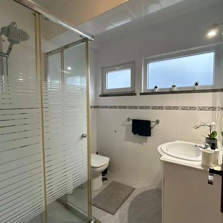 House - 5br - Sleeps 10 Near Lisbon & Cascais