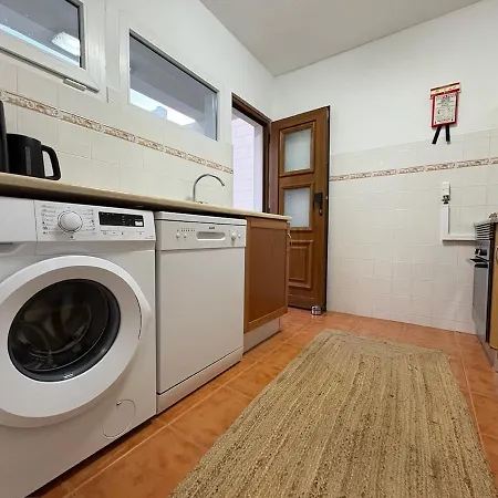 Nyaraló House - 5br - Sleeps 10 Near Lisbon & Cascais Oeiras