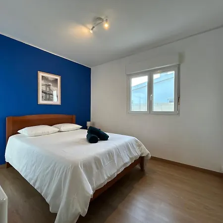 House - 5br - Sleeps 10 Near Lisbon & Cascais Casa vacanze