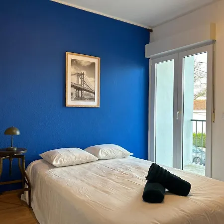 House - 5br - Sleeps 10 Near Lisbon & Cascais Oeiras